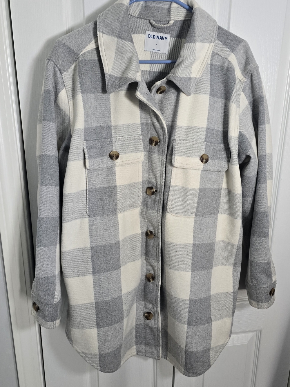 Old Navy Gray and Cream Plaid Utility Shacket